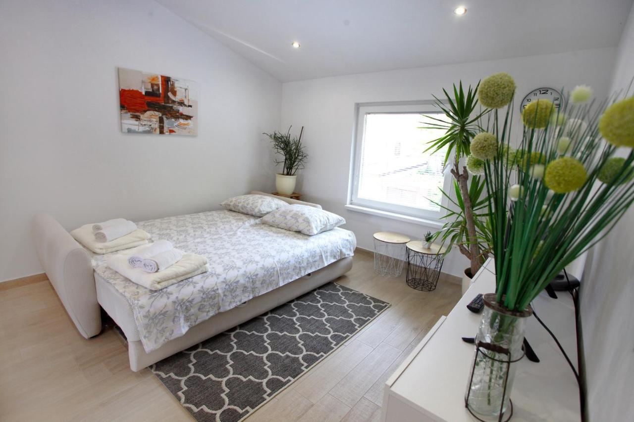 Apartmán Not For Rent Portorož Exteriér fotografie